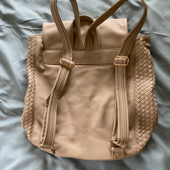 Deax lux | Pleather backpack | Neutral - Picture 3 of 5